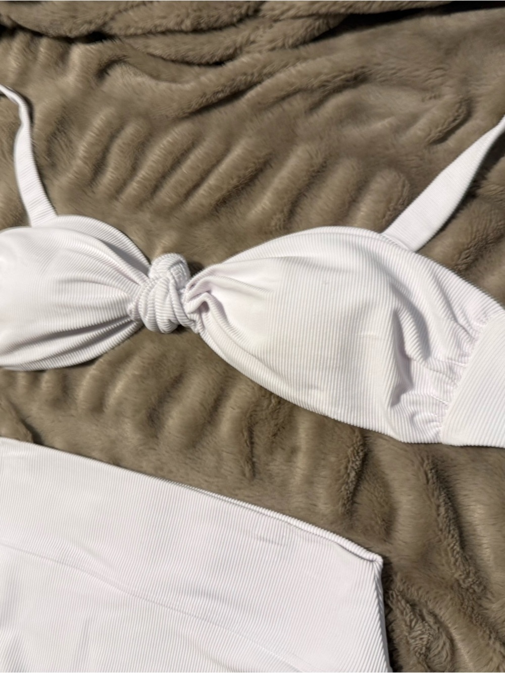 Beach Riot White Ribbed Bikini Set – Size Medium - Picture 2 of 4